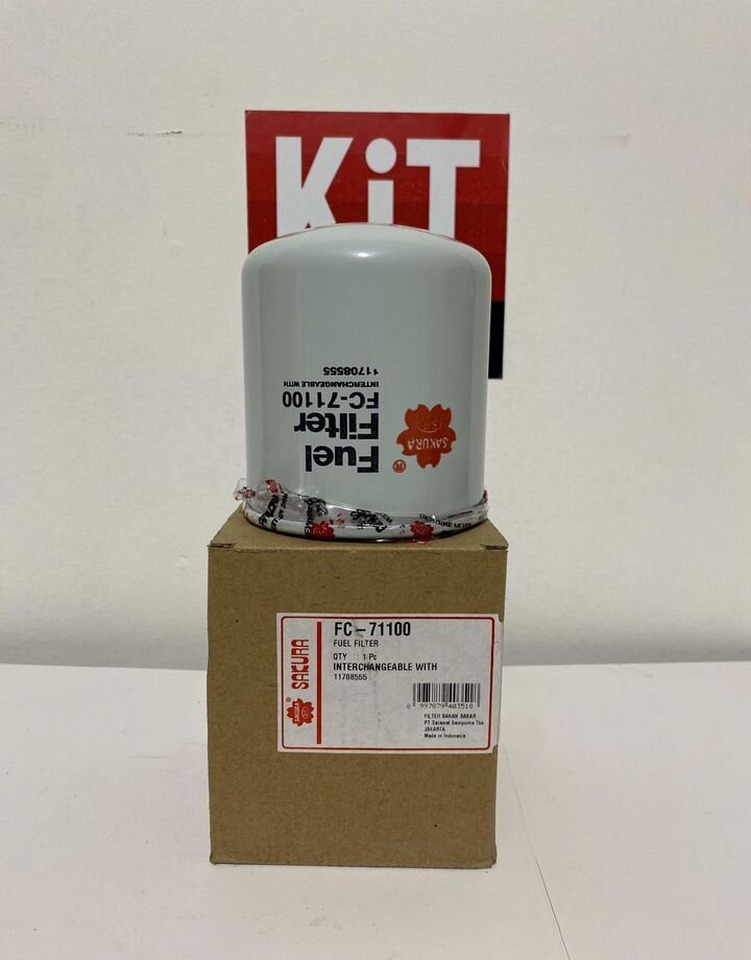 Sakura FC71100 Топливный фильтр sakura - Топливный фильтр: фото 1 Sakura FC71100 Топливный фильтр sakura - Топливный фильтр: фото 1