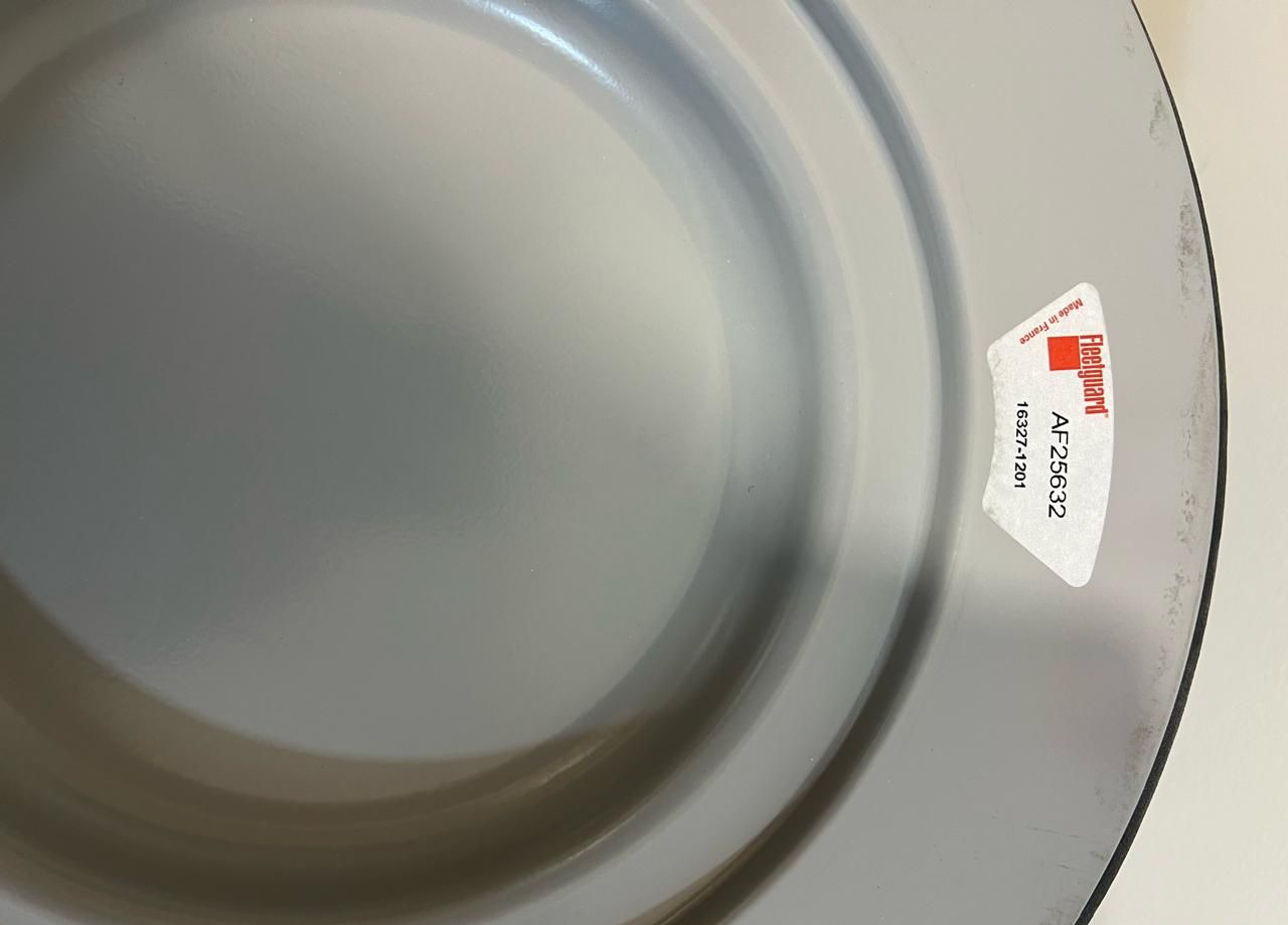 VOLVO 8149961 Фильтр воздушный Volvo FH12 - Воздушный фильтр: фото 2 VOLVO 8149961 Фильтр воздушный Volvo FH12 - Воздушный фильтр: фото 2