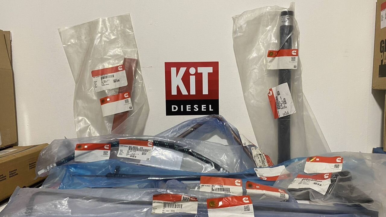 Cummins H06-100-113-5220 шланг Cummins - Запчасти: фото 1 Cummins H06-100-113-5220 шланг Cummins - Запчасти: фото 1