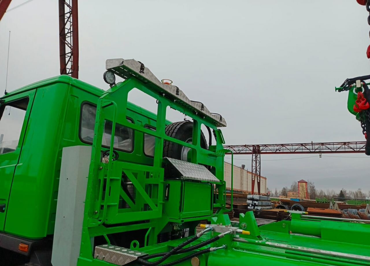 Новый Портальный бункеровоз МАЗ 590625-030: фото 9 Новый Портальный бункеровоз МАЗ 590625-030: фото 9