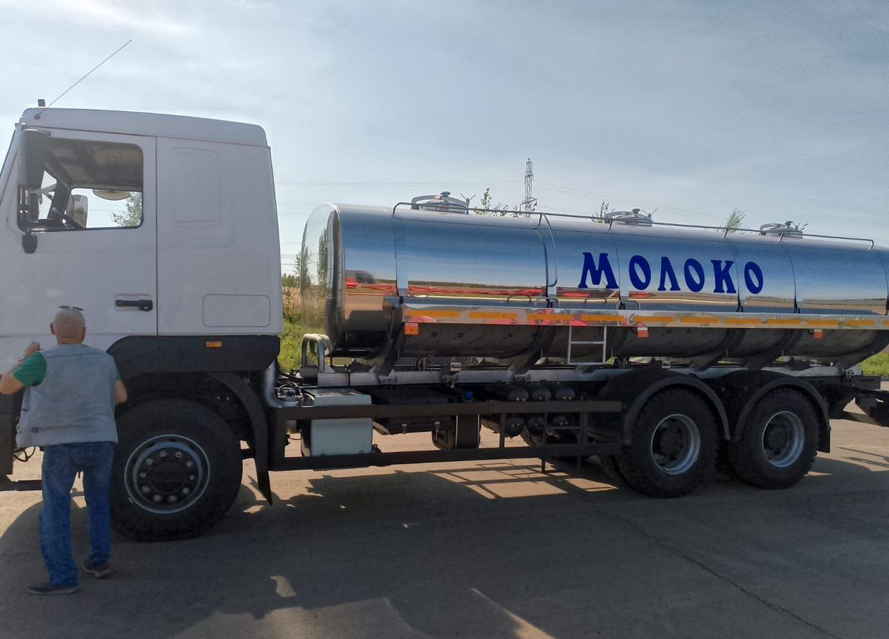 МАЗ 631228-8575-012 - Грузовик-цистерна: фото 2 МАЗ 631228-8575-012 - Грузовик-цистерна: фото 2