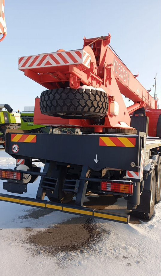 Зубр КС-55727-Н-12 - Мобильный кран: фото 4 Зубр КС-55727-Н-12 - Мобильный кран: фото 4