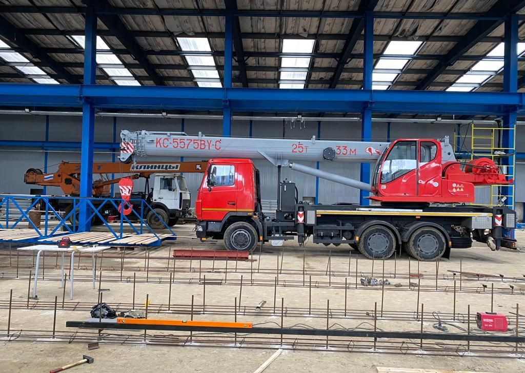 Зубр КС-5575BY-C - Мобильный кран: фото 5 Зубр КС-5575BY-C - Мобильный кран: фото 5