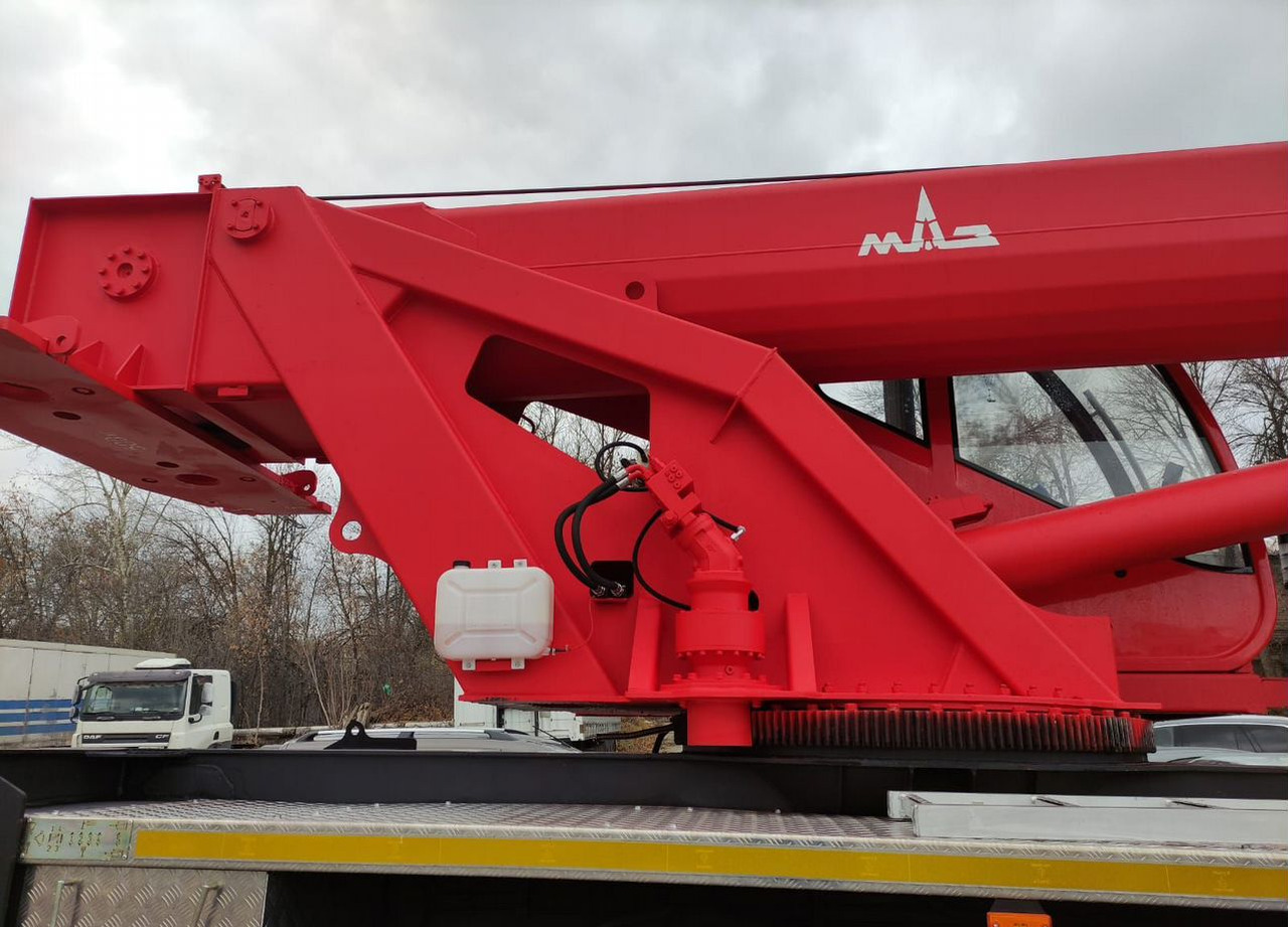 Зубр КС-5575BY-C - Мобильный кран: фото 2 Зубр КС-5575BY-C - Мобильный кран: фото 2