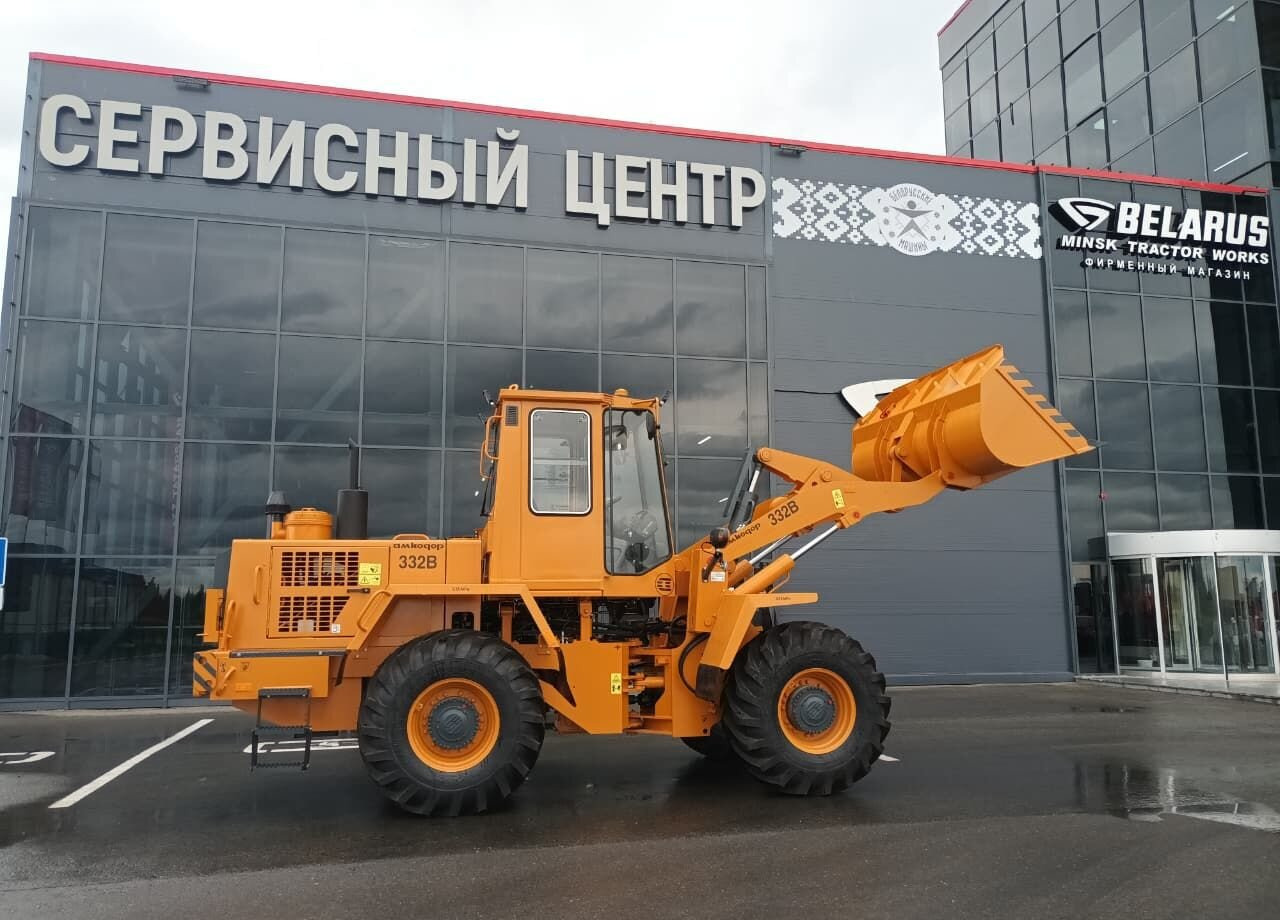 Амкодор 332В - Колёсный погрузчик: фото 1 Амкодор 332В - Колёсный погрузчик: фото 1