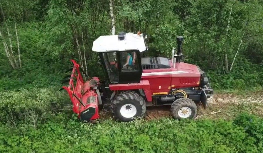 Брянсксельмаш К-Г-6-К40 - Кормоуборочный комбайн: фото 4 Брянсксельмаш К-Г-6-К40 - Кормоуборочный комбайн: фото 4