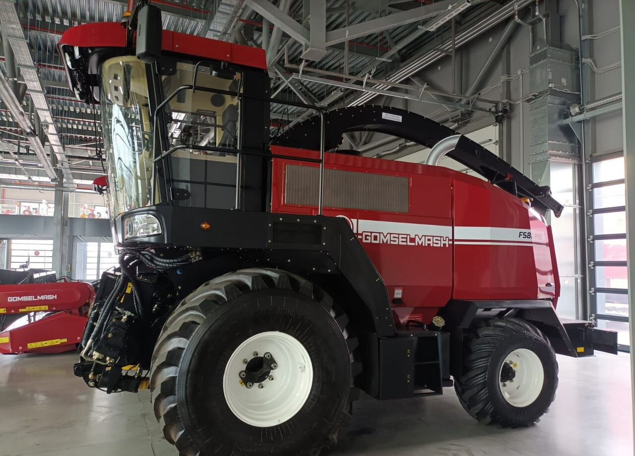 Гомсельмаш FS80 PRO - Кормоуборочный комбайн: фото 3 Гомсельмаш FS80 PRO - Кормоуборочный комбайн: фото 3