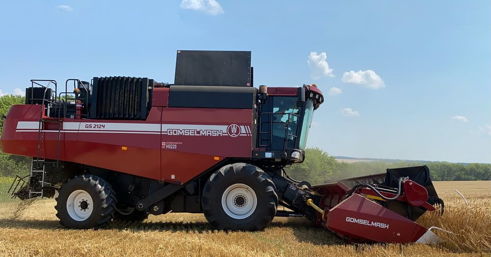 Гомсельмаш GS2124 - Зерноуборочный комбайн: фото 2 Гомсельмаш GS2124 - Зерноуборочный комбайн: фото 2