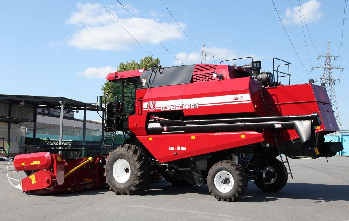 Гомсельмаш GS5 - Зерноуборочный комбайн: фото 2 Гомсельмаш GS5 - Зерноуборочный комбайн: фото 2