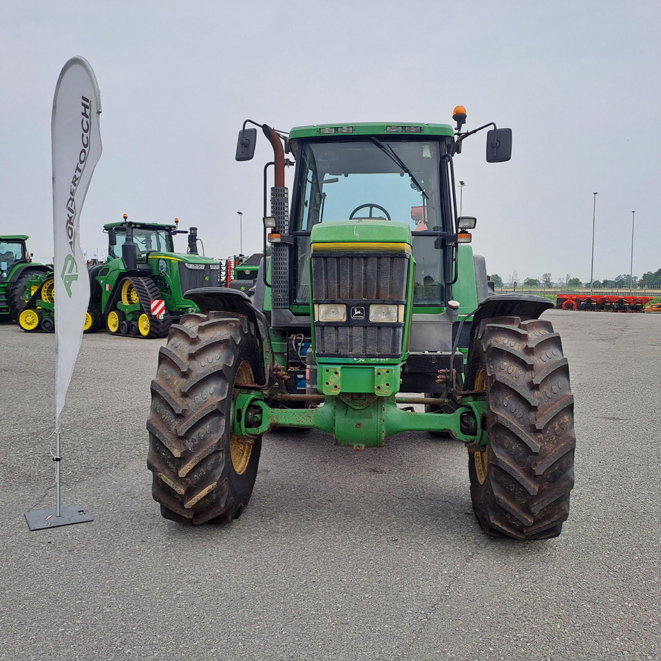 JOHN DEERE 7700 - Трактор: фото 3 JOHN DEERE 7700 - Трактор: фото 3