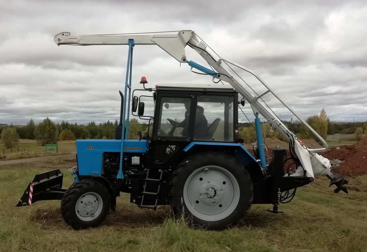 МТЗ БМ-205 - Буровая машина: фото 3 МТЗ БМ-205 - Буровая машина: фото 3