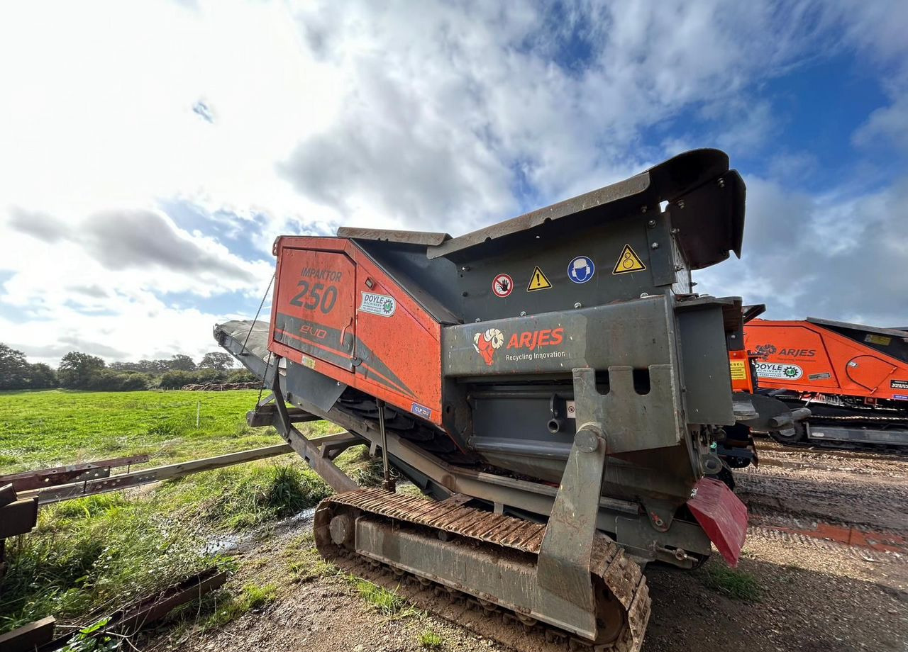 Arjes 250 - Шредер промышленный: фото 2 Arjes 250 - Шредер промышленный: фото 2