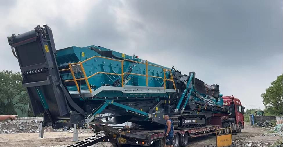 POWERSCREEN Chieftain 2100X track (3 Deck) - Грохот: фото 2 POWERSCREEN Chieftain 2100X track (3 Deck) - Грохот: фото 2