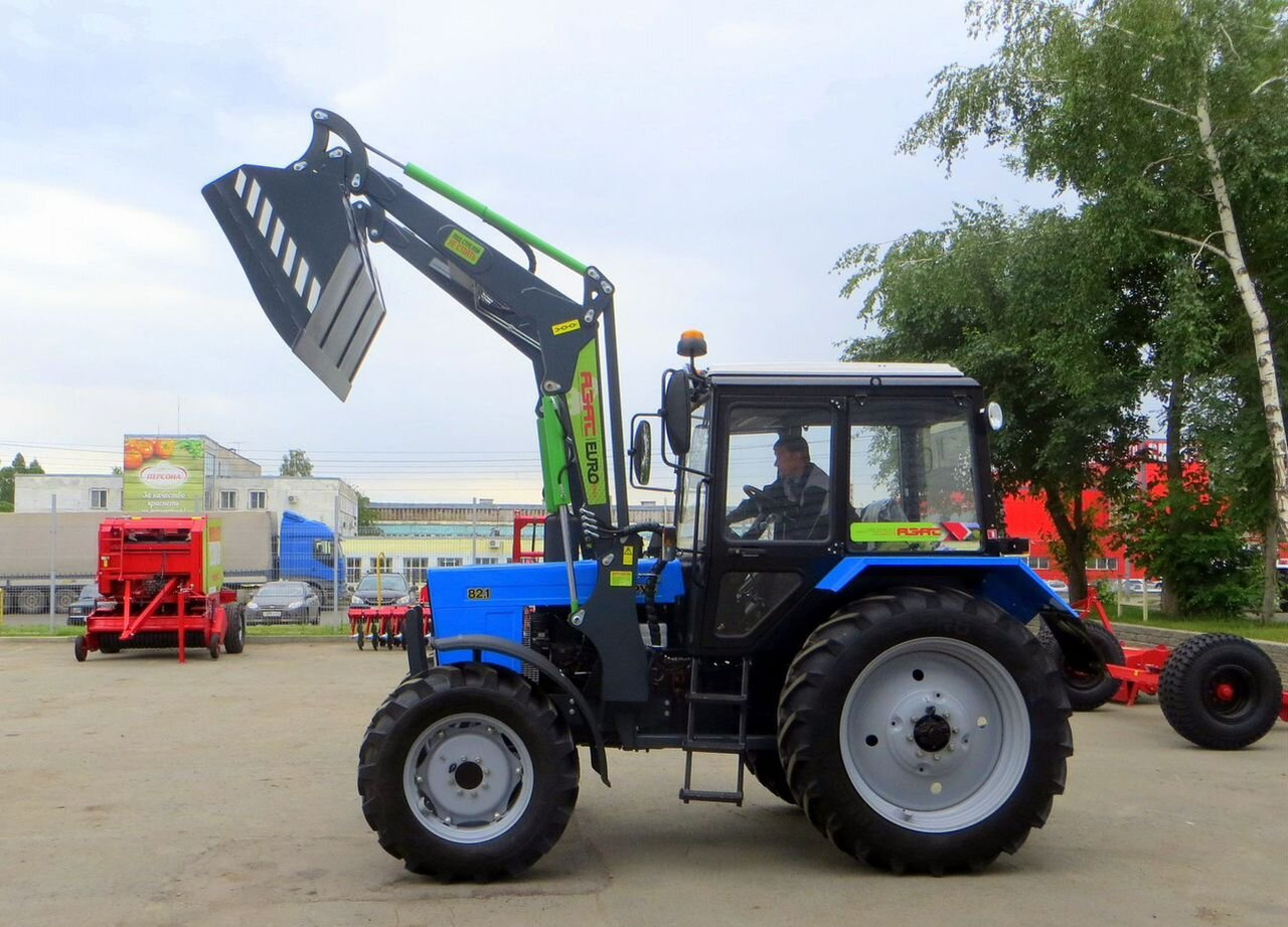 Новый Фронтальный погрузчик для трактора АЗАС EuroMax: фото 11 Новый Фронтальный погрузчик для трактора АЗАС EuroMax: фото 11