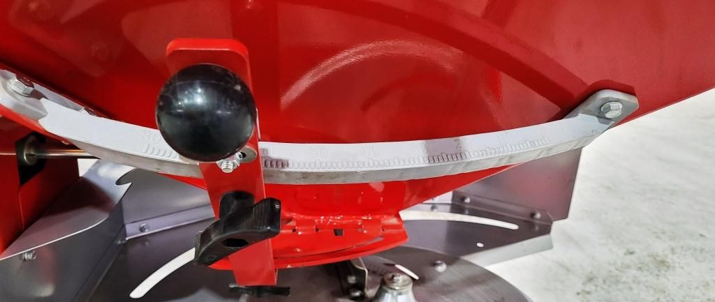 Новый Разбрасыватель удобрений Agrohasat AGH-2500: фото 7 Новый Разбрасыватель удобрений Agrohasat AGH-2500: фото 7