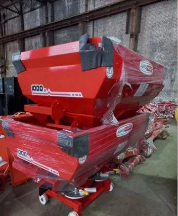 Agrohasat AHTC-1000 - Разбрасыватель удобрений: фото 1 Agrohasat AHTC-1000 - Разбрасыватель удобрений: фото 1