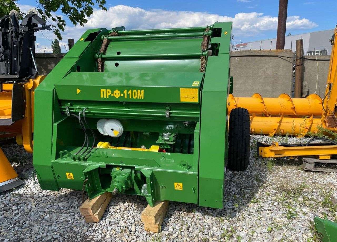 БобруйскАгромаш ПРФ-110 - Пресс-подборщик рулонный: фото 1 БобруйскАгромаш ПРФ-110 - Пресс-подборщик рулонный: фото 1