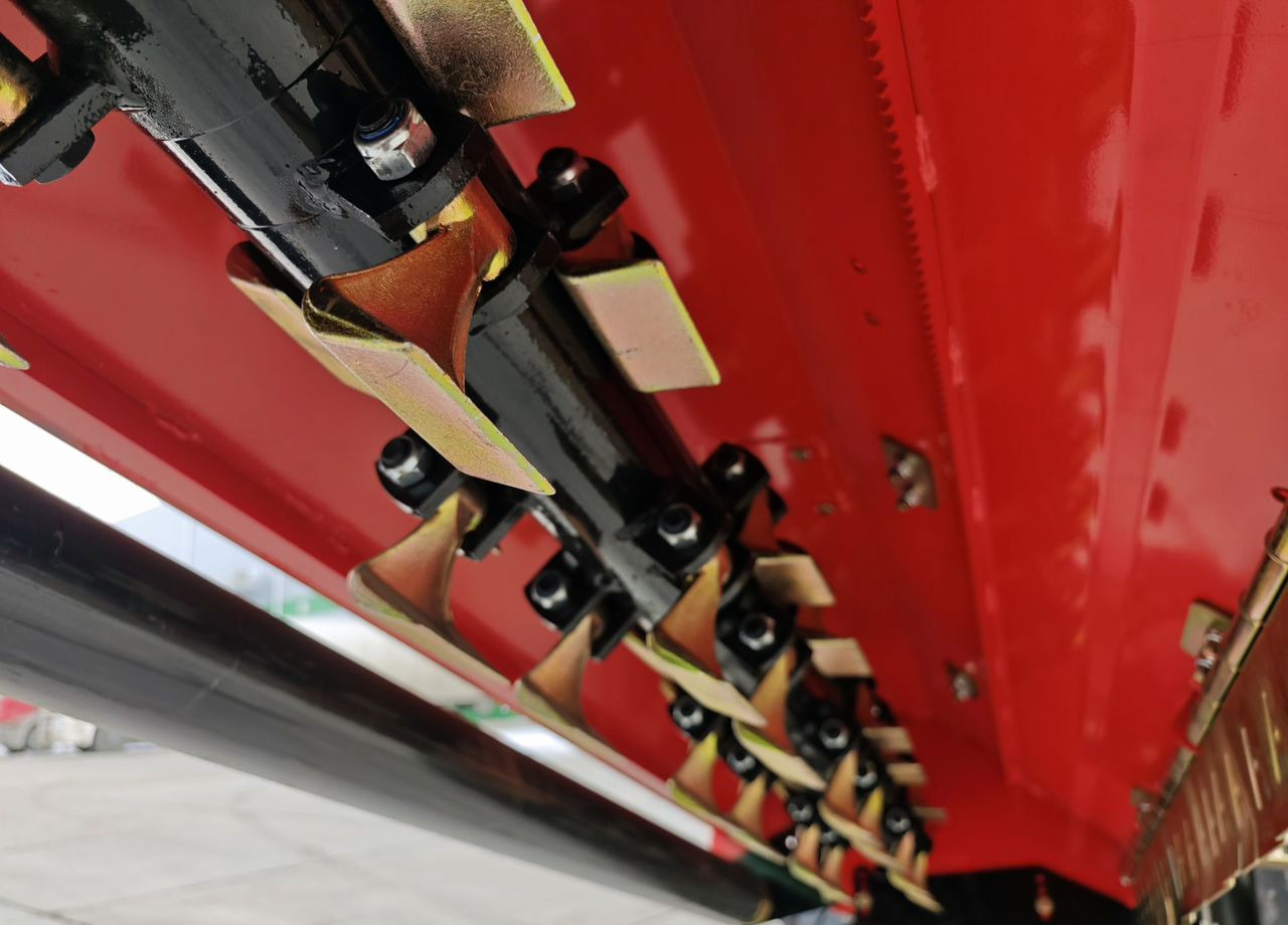 Новый Косилка-измельчитель Changzhou Aiemery Agri-Machinery EFKM-175: фото 14 Новый Косилка-измельчитель Changzhou Aiemery Agri-Machinery EFKM-175: фото 14