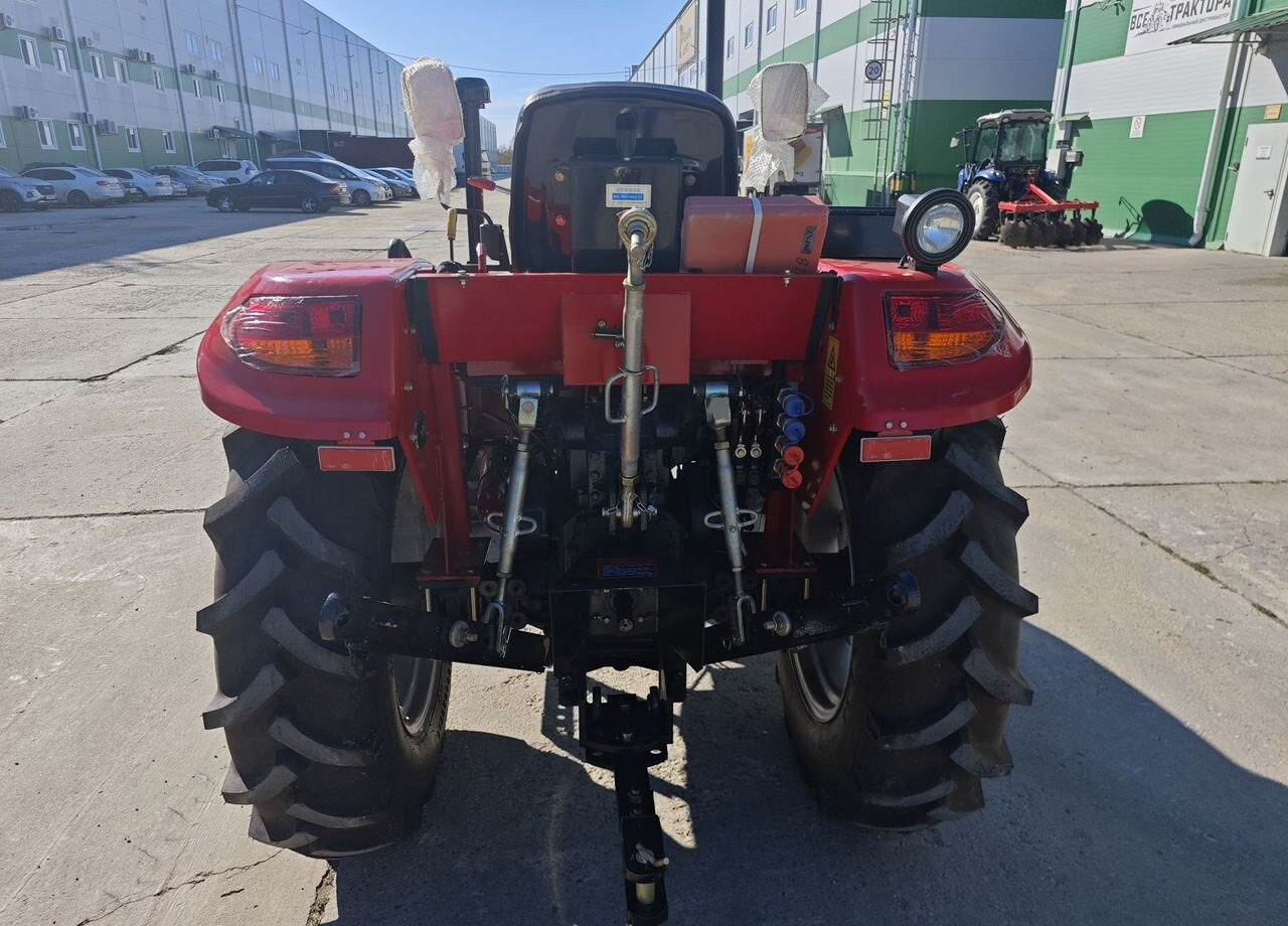 DONGFENG DF-404 G2 - Минитрактор: фото 4 DONGFENG DF-404 G2 - Минитрактор: фото 4