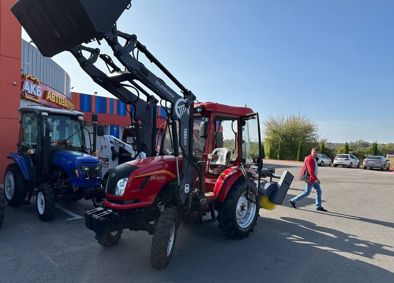 DONGFENG DF-404 G2 - Минитрактор: фото 2 DONGFENG DF-404 G2 - Минитрактор: фото 2