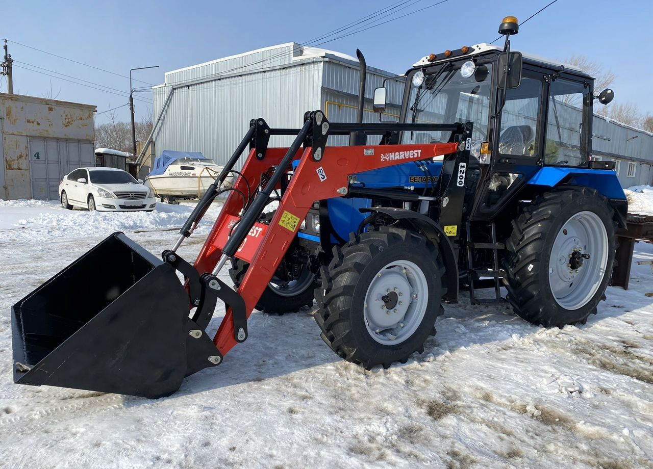 Harvest Харвест 1000 PLUS - Фронтальный погрузчик для трактора: фото 1 Harvest Харвест 1000 PLUS - Фронтальный погрузчик для трактора: фото 1