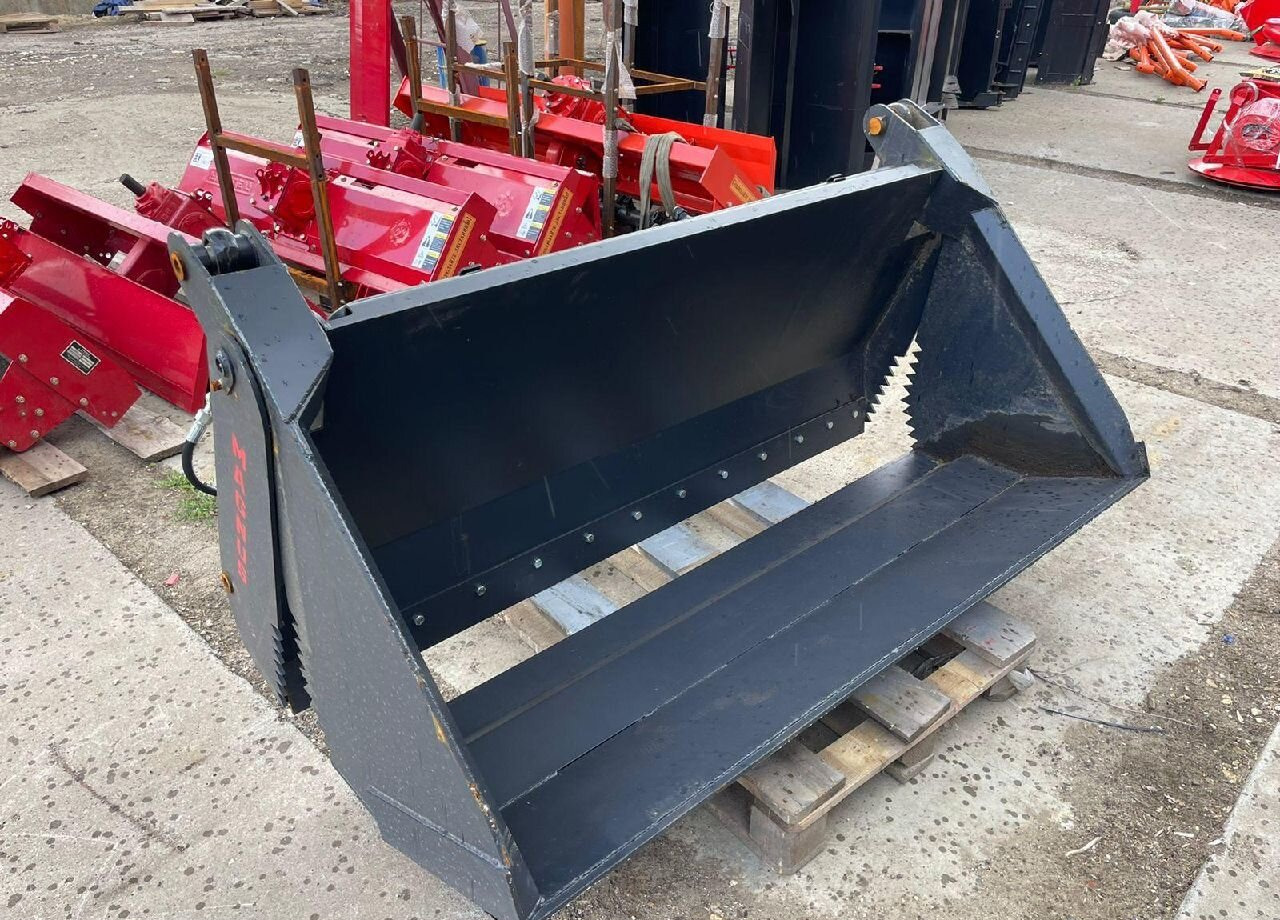 Ковш челюстной 0,7м(Magnus) на пку - Ковш для погрузчика: фото 3 Ковш челюстной 0,7м(Magnus) на пку - Ковш для погрузчика: фото 3