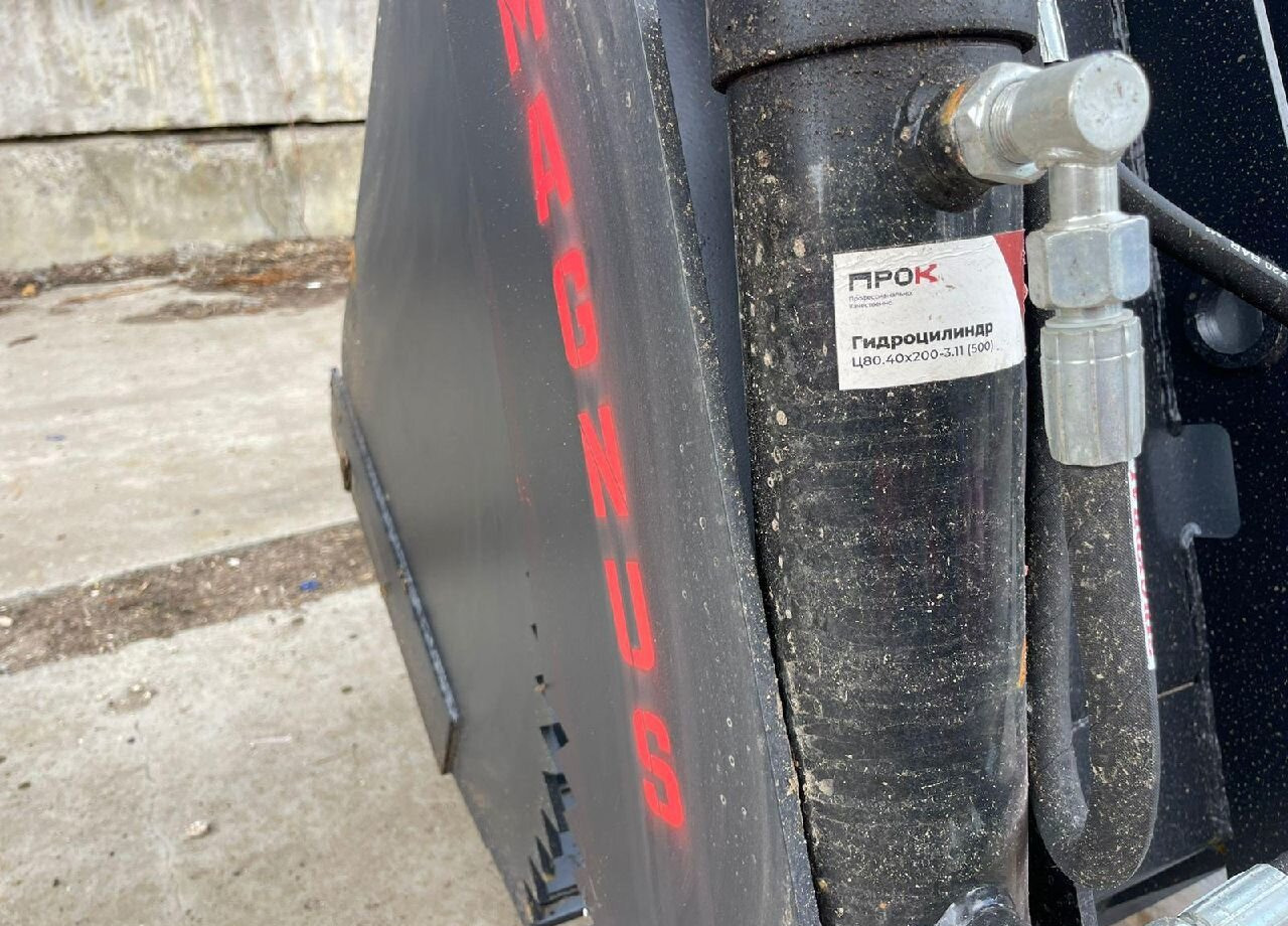 Ковш челюстной 0,7м(Magnus) на пку - Ковш для погрузчика: фото 5 Ковш челюстной 0,7м(Magnus) на пку - Ковш для погрузчика: фото 5