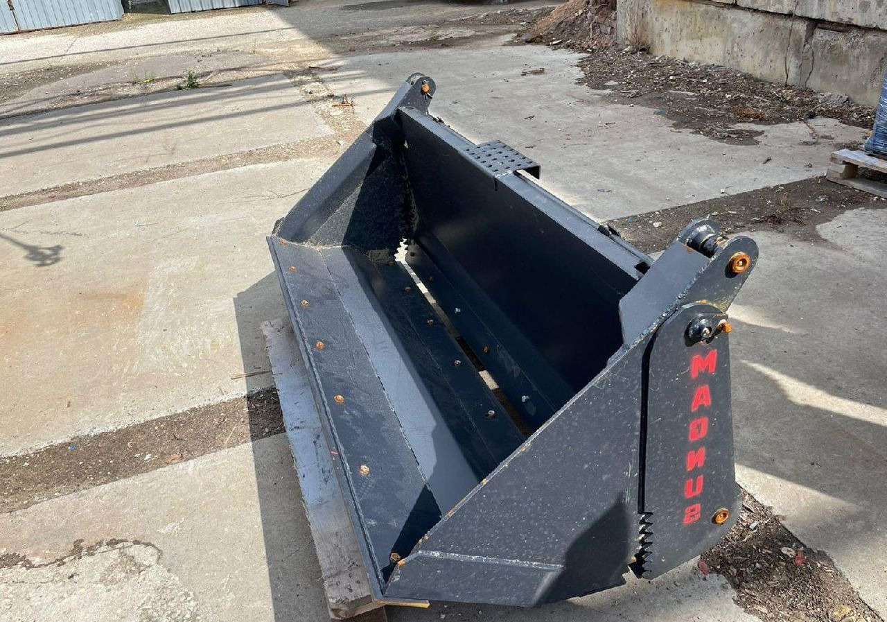 Ковш челюстной Magnus на мини погрузчики - Ковш для погрузчика: фото 1 Ковш челюстной Magnus на мини погрузчики - Ковш для погрузчика: фото 1