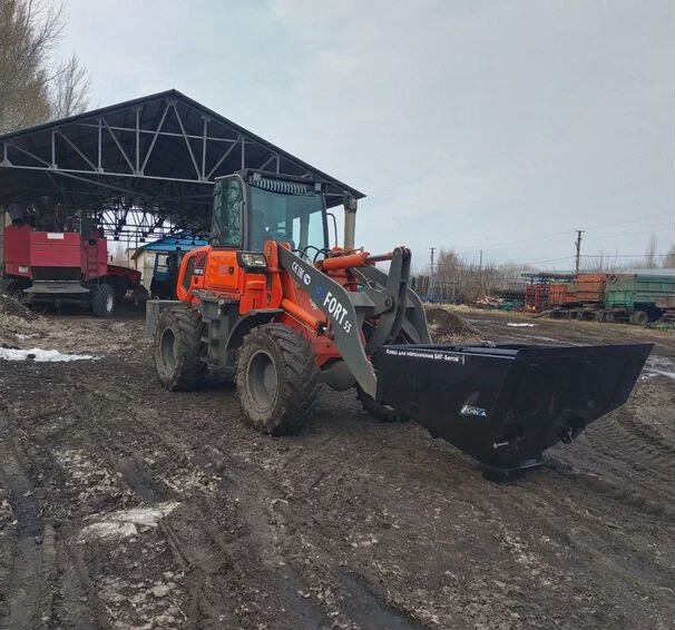 Ковш для погрузчика Ковш для наполнения бигбегов 1.5куб: фото 6 Ковш для погрузчика Ковш для наполнения бигбегов 1.5куб: фото 6