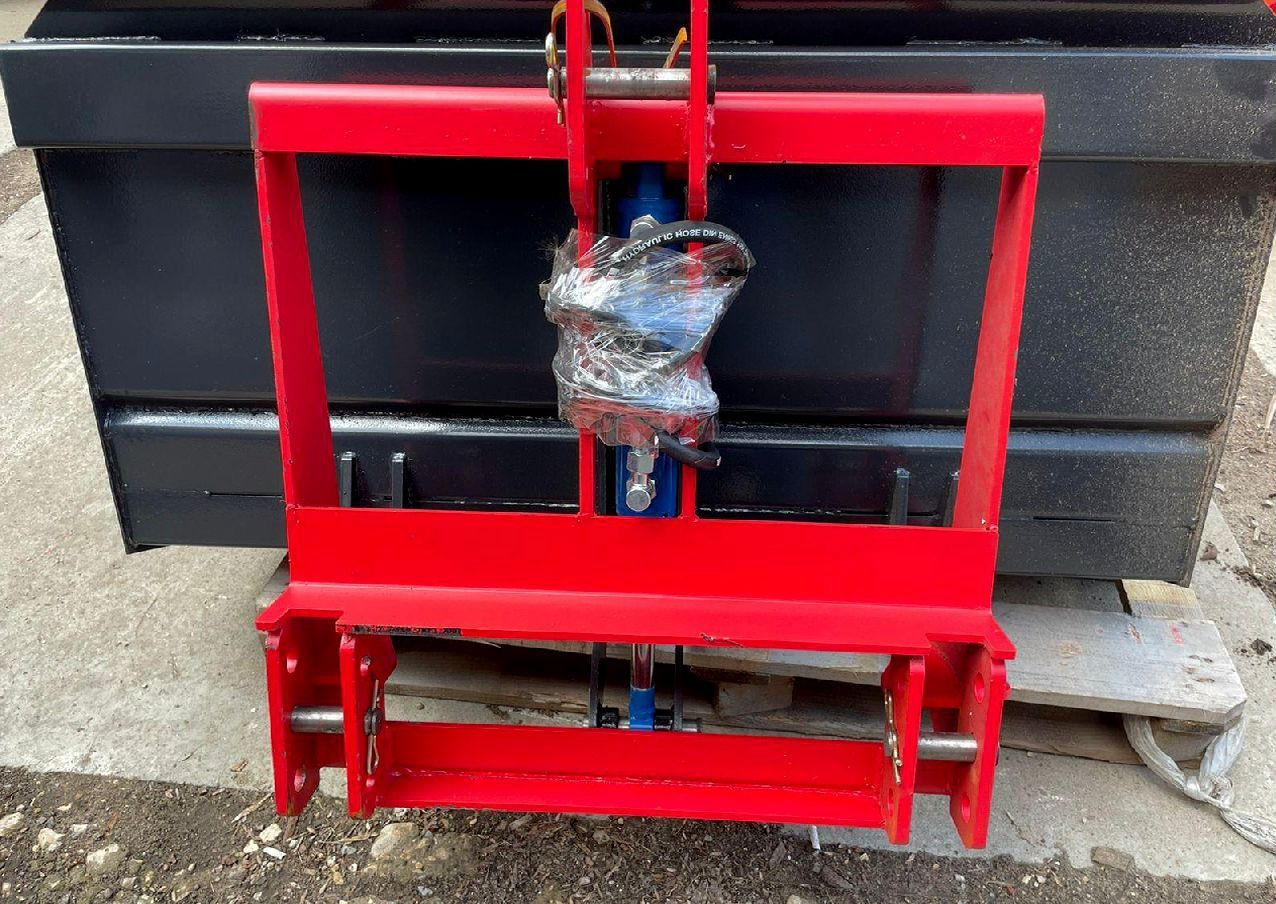 Ковш на заднюю навеску с гц (Magnus) - Ковш для погрузчика: фото 4 Ковш на заднюю навеску с гц (Magnus) - Ковш для погрузчика: фото 4