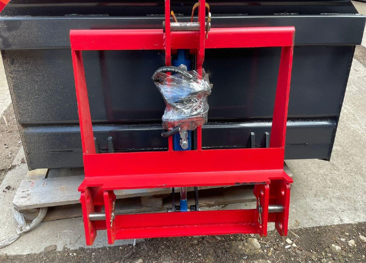 Ковш на заднюю навеску с гц (Magnus) - Ковш для погрузчика: фото 3 Ковш на заднюю навеску с гц (Magnus) - Ковш для погрузчика: фото 3