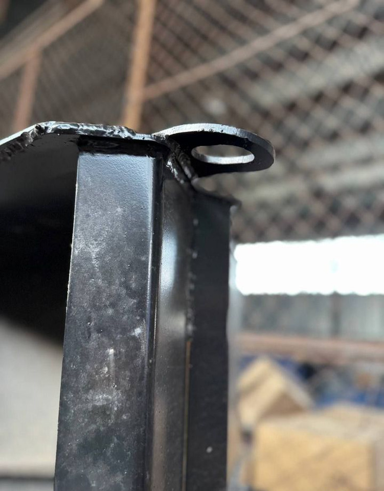 Ковш усиленный 2м 08м3 сибтранснаб - Ковш для погрузчика: фото 4 Ковш усиленный 2м 08м3 сибтранснаб - Ковш для погрузчика: фото 4