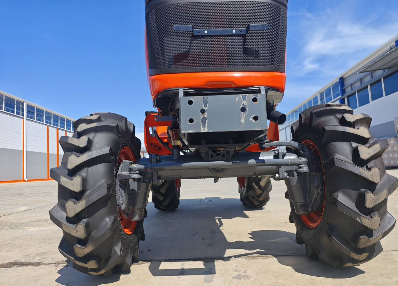 Kubota B2441 - Минитрактор: фото 3 Kubota B2441 - Минитрактор: фото 3