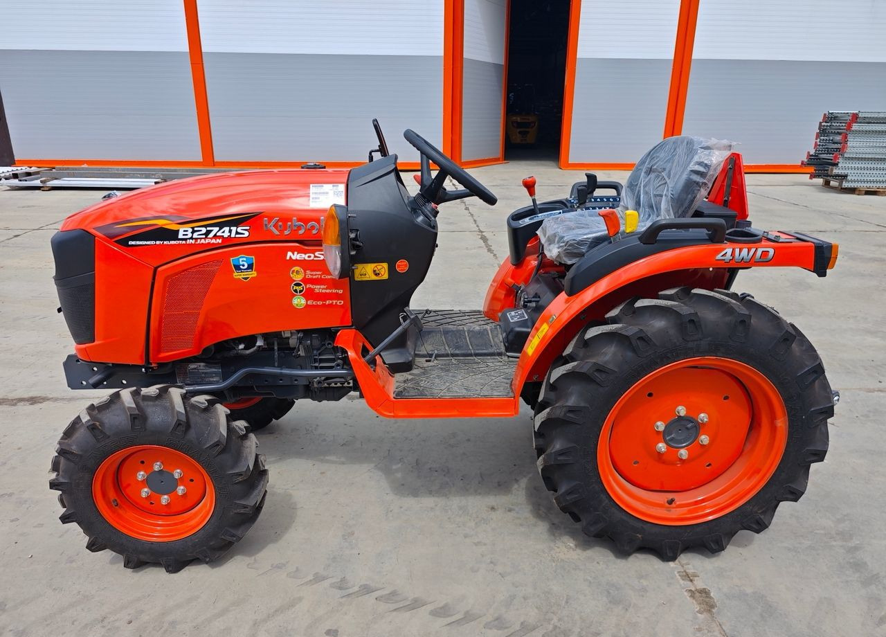 Kubota B2741S - Минитрактор: фото 2 Kubota B2741S - Минитрактор: фото 2