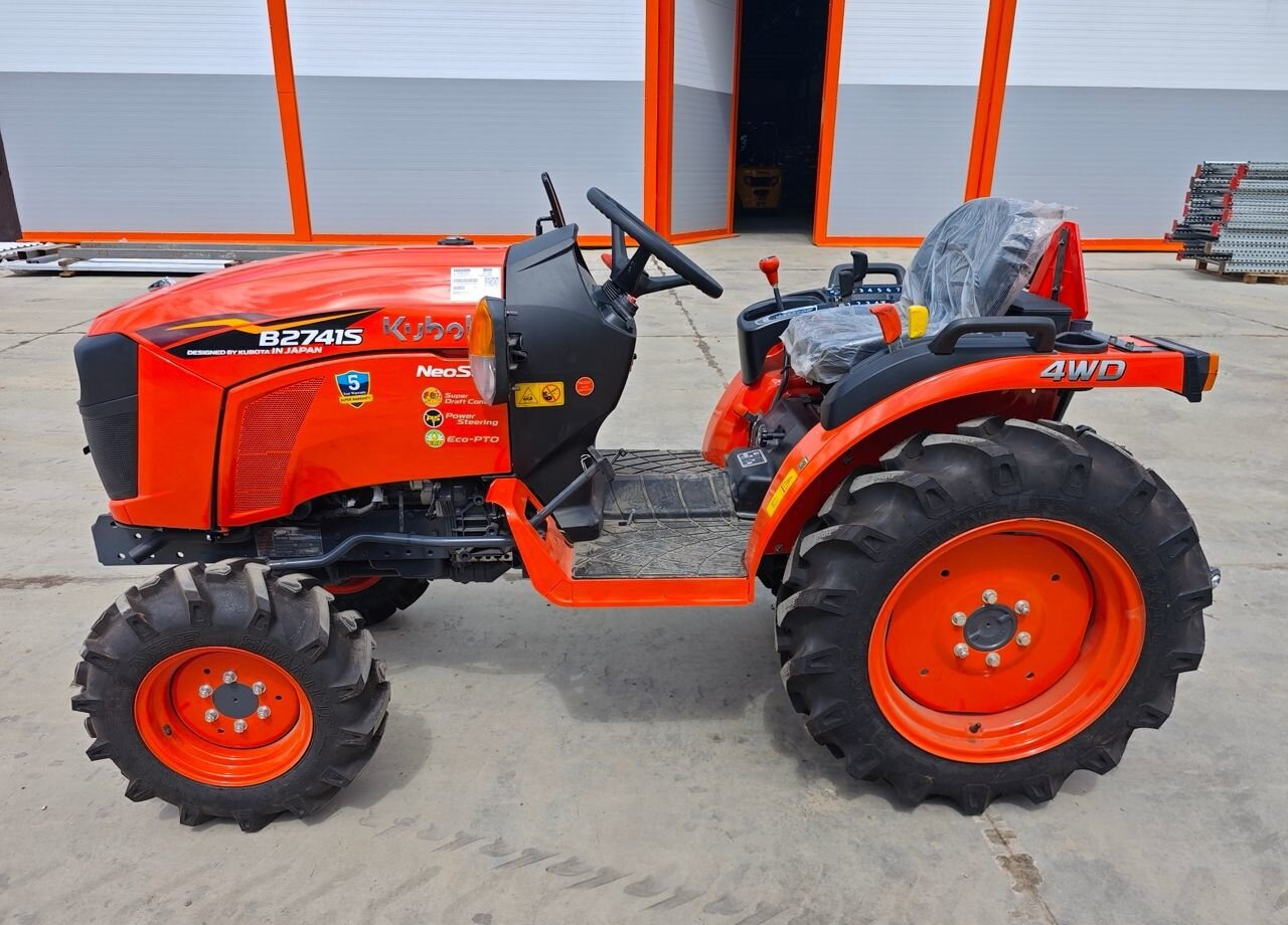 Kubota B2741S - Минитрактор: фото 2 Kubota B2741S - Минитрактор: фото 2