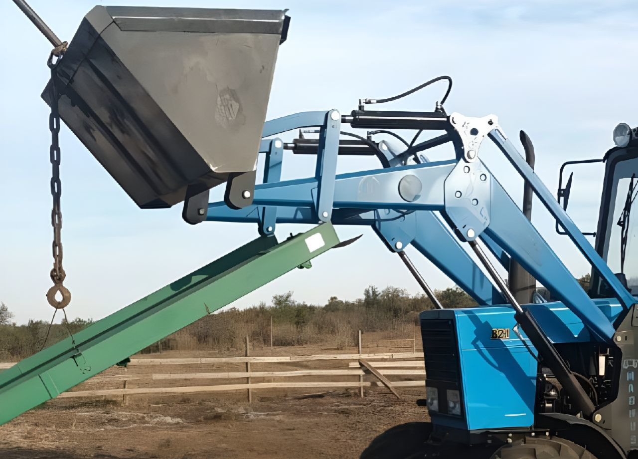 Новый Фронтальный погрузчик для трактора Magnus КУН 10 (ПКУ-0,8): фото 6