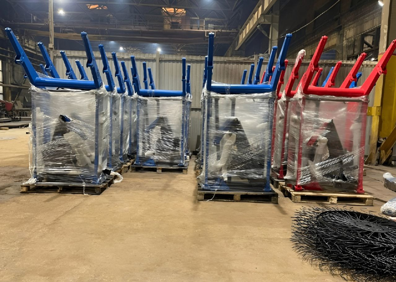 Новый Фронтальный погрузчик для трактора Magnus КУН 10 (ПКУ-0,8): фото 8