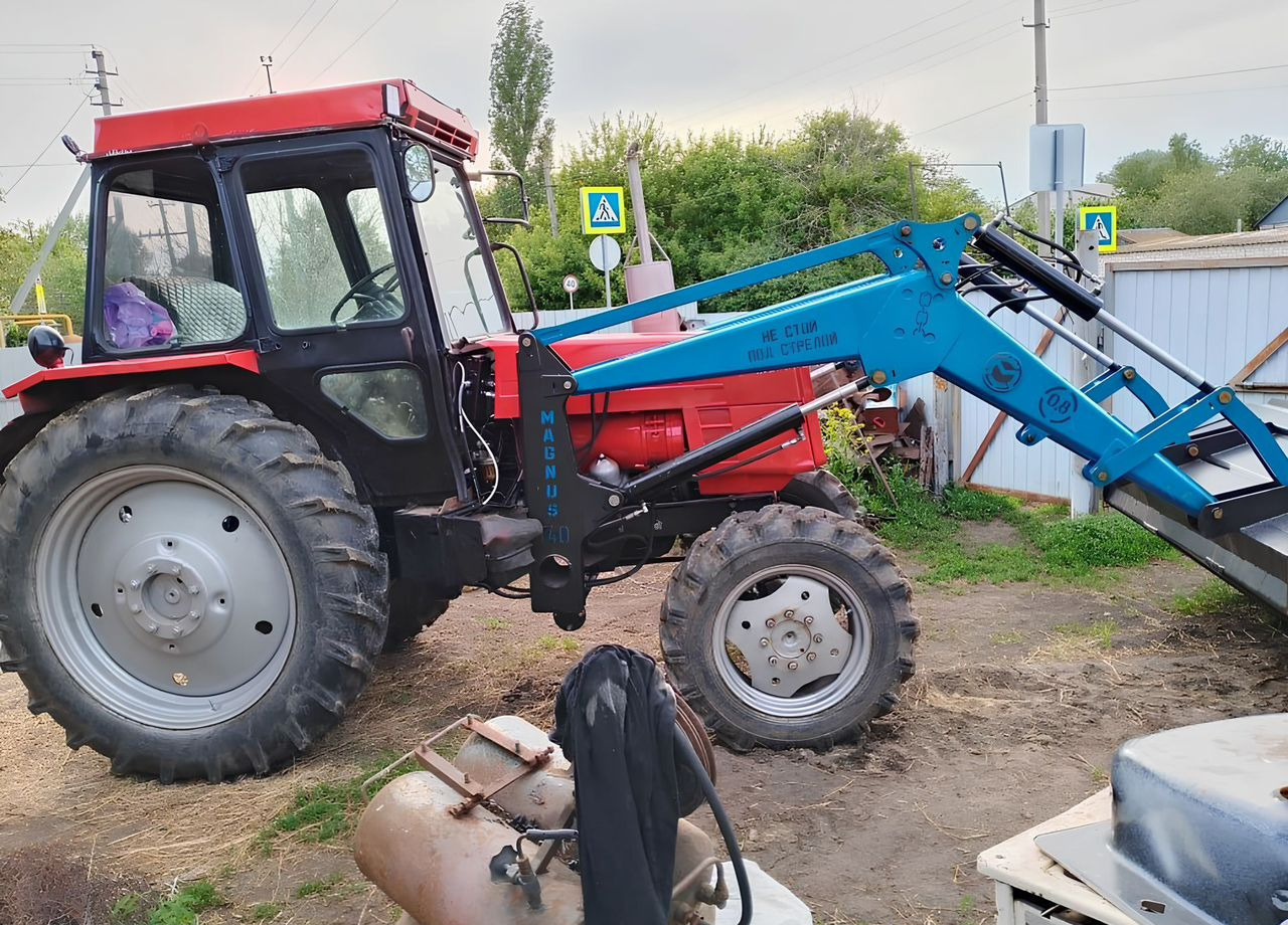 Magnus КУН 10 (ПКУ-0,8) - Фронтальный погрузчик для трактора: фото 1 Magnus КУН 10 (ПКУ-0,8) - Фронтальный погрузчик для трактора: фото 1