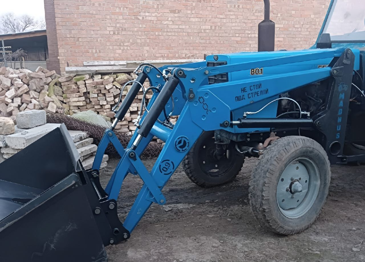 Magnus КУН 10 (ПКУ-0,8) - Фронтальный погрузчик для трактора: фото 2 Magnus КУН 10 (ПКУ-0,8) - Фронтальный погрузчик для трактора: фото 2