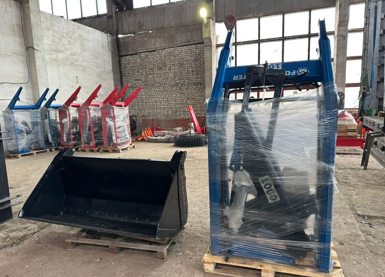 Magnus ПФУ-1,0 «ЛЕСНИК» - Фронтальный погрузчик для трактора: фото 2 Magnus ПФУ-1,0 «ЛЕСНИК» - Фронтальный погрузчик для трактора: фото 2