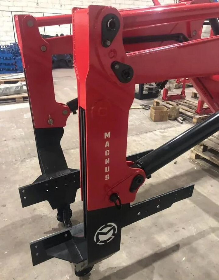 Magnus ПФУ-1,2 - Фронтальный погрузчик для трактора: фото 4 Magnus ПФУ-1,2 - Фронтальный погрузчик для трактора: фото 4