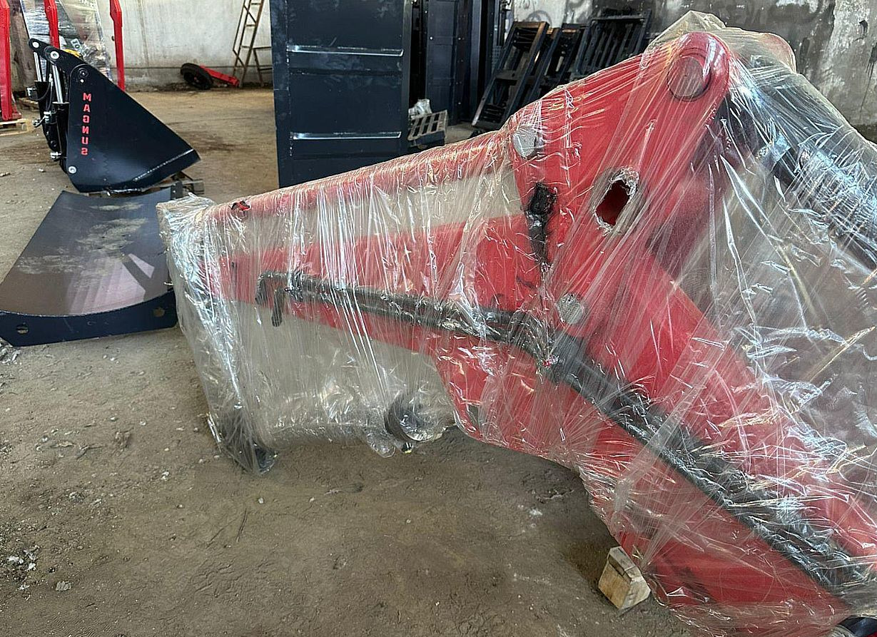 Новый Фронтальный погрузчик для трактора Magnus ПФУ-1,2: фото 10