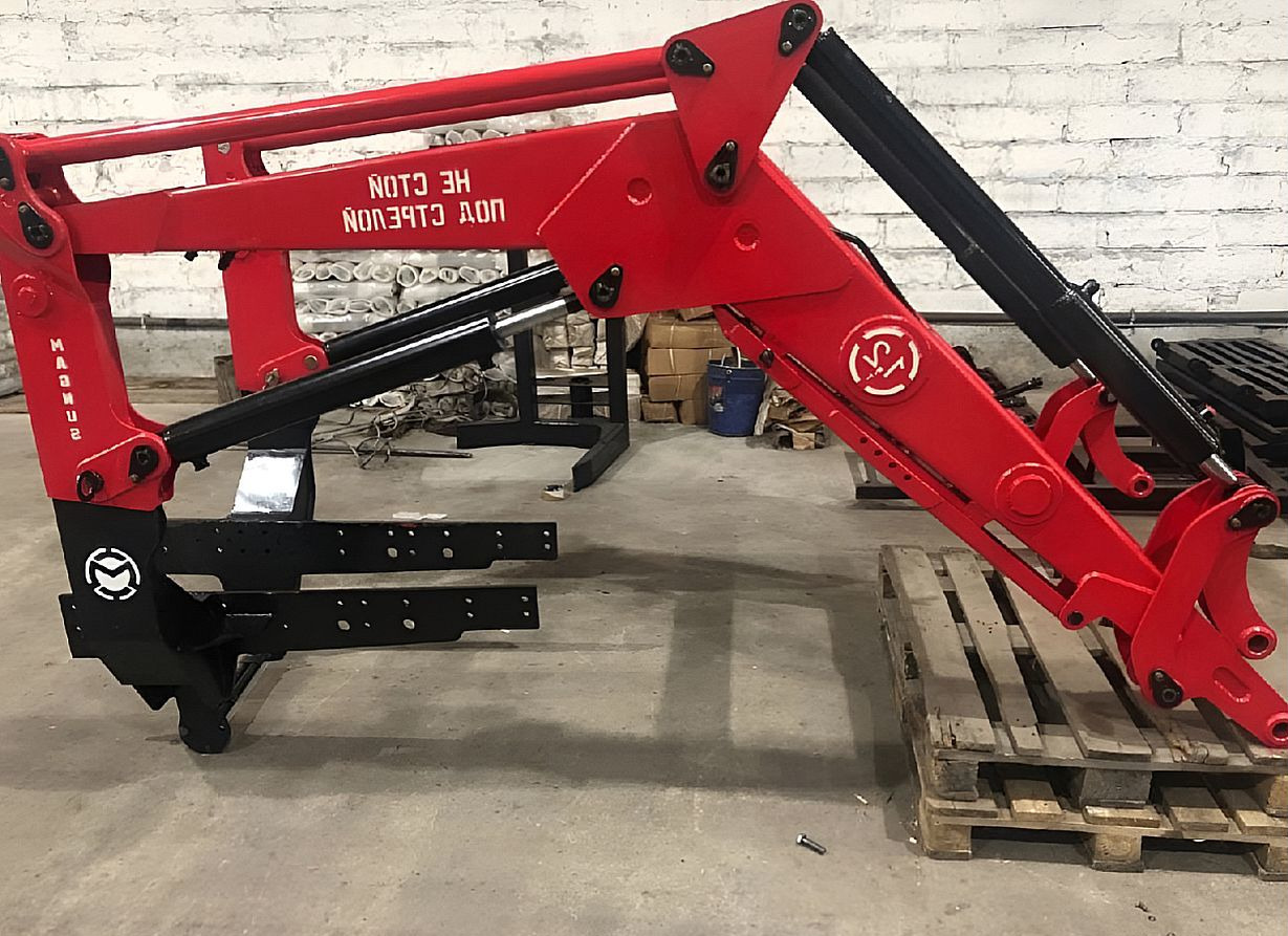 Magnus ПФУ-1,2 - Фронтальный погрузчик для трактора: фото 1 Magnus ПФУ-1,2 - Фронтальный погрузчик для трактора: фото 1