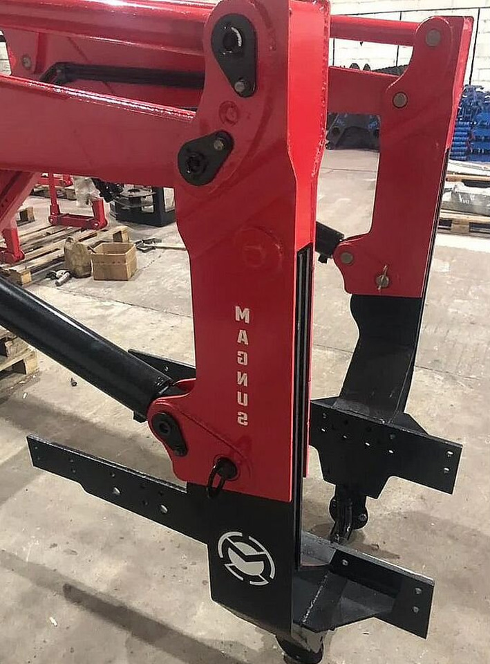 Новый Фронтальный погрузчик для трактора Magnus ПФУ-1,2: фото 11 Новый Фронтальный погрузчик для трактора Magnus ПФУ-1,2: фото 11