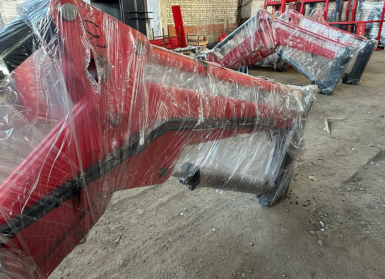 Новый Фронтальный погрузчик для трактора Magnus ПФУ-1,2: фото 9