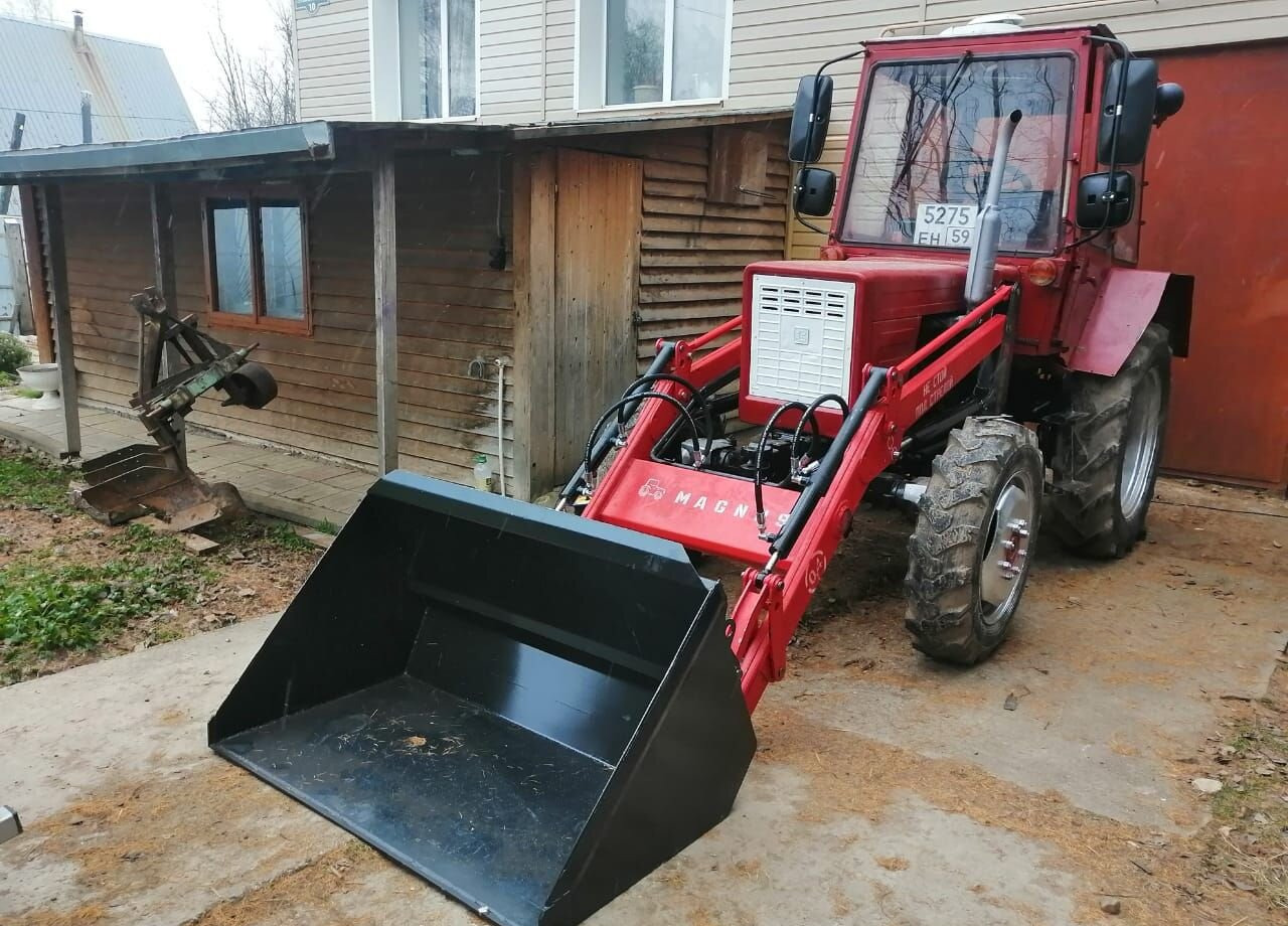 Magnus ПЛ-0,4 - Фронтальный погрузчик для трактора: фото 2 Magnus ПЛ-0,4 - Фронтальный погрузчик для трактора: фото 2