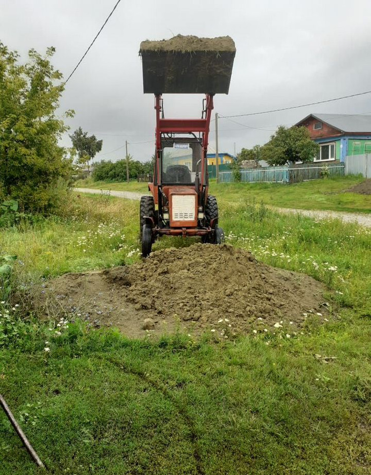 Magnus ПЛ-0,4 - Фронтальный погрузчик для трактора: фото 2 Magnus ПЛ-0,4 - Фронтальный погрузчик для трактора: фото 2