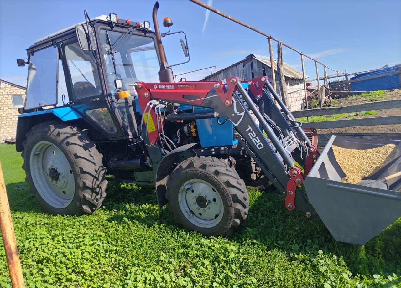 Новый Фронтальный погрузчик для трактора Metal-Fach T-219/2: фото 7 Новый Фронтальный погрузчик для трактора Metal-Fach T-219/2: фото 7