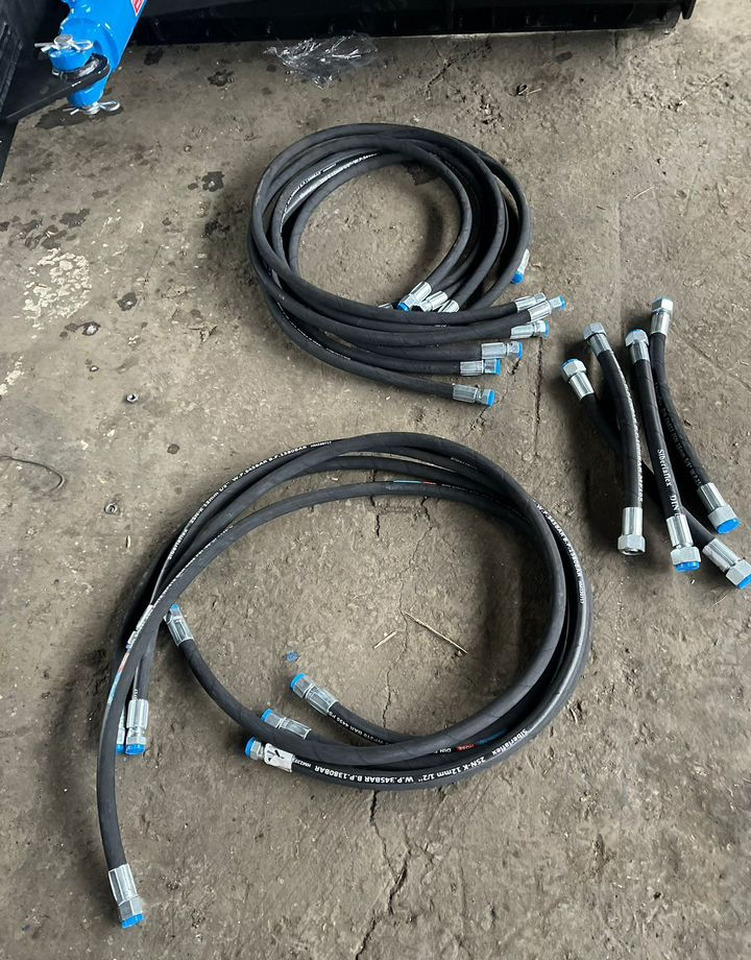 Новый Отвал Отвал гидро 2.5м оборотный метал/резин лезвие мтз: фото 13