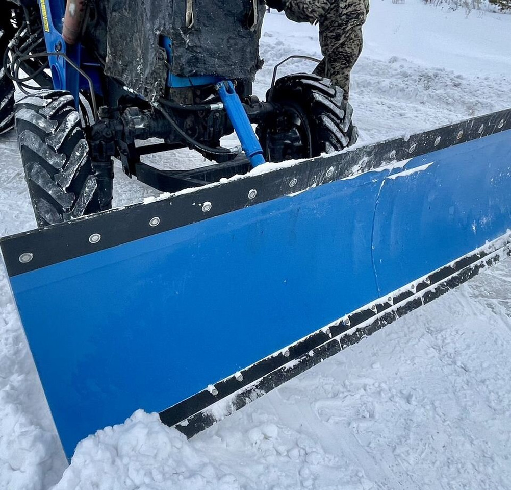 Отвал гидро 2.5м оборотный метал/резин лезвие мтз - Отвал: фото 2 Отвал гидро 2.5м оборотный метал/резин лезвие мтз - Отвал: фото 2